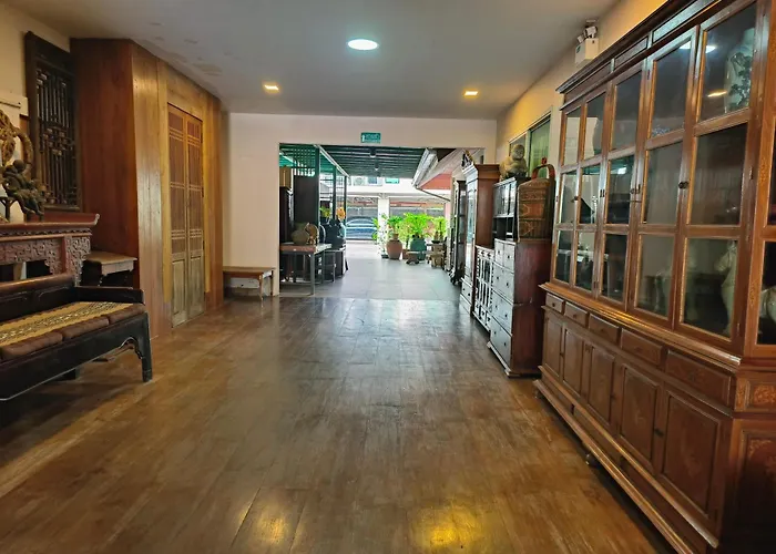 Tanwa - Mrt Ratchadapisek Bangkok